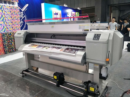 廣告噴繪的首選武藤寫真機(jī)